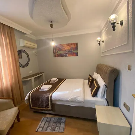 Ramo's Aparatments & Apartment *