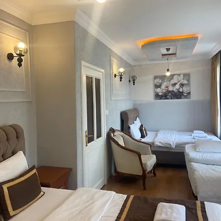 Ramo's Aparatments & Apartman *