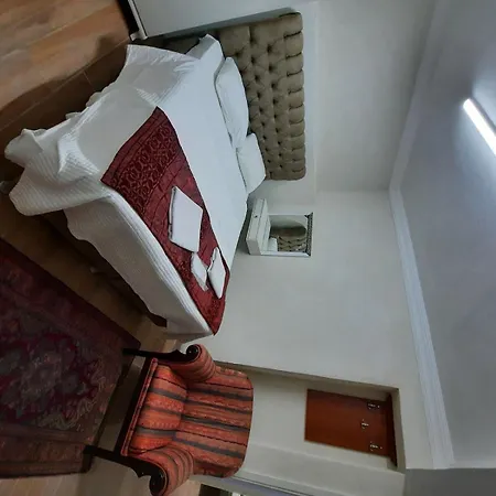 Ramo's Aparatments & Apartman