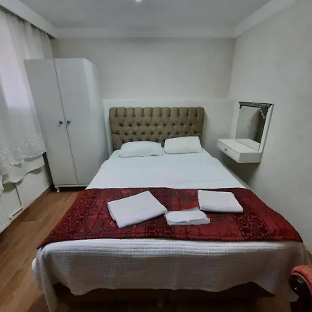 Ramo's Aparatments & Apartman *