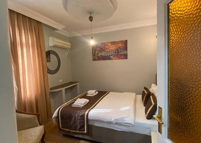 Ramo's Aparatments &